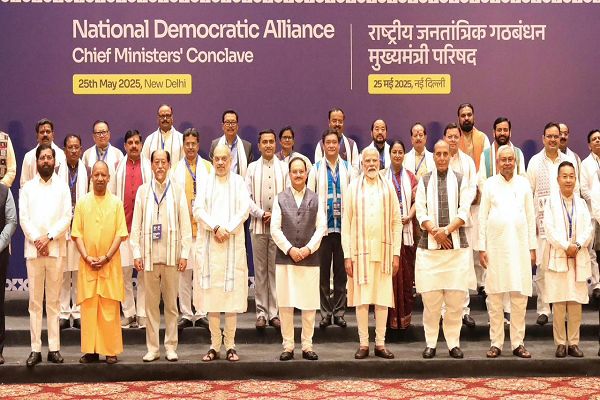  मुख्यमंत्री विष्णुदेव साय ने बताया&mdash;कैसे बस्तर बना संस्कृति, सहभागिता और विकास का मॉडल