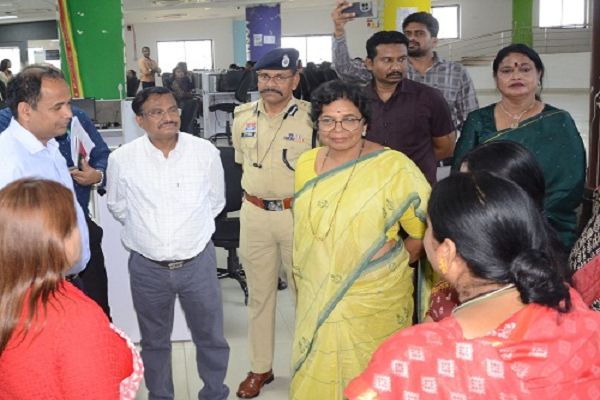 राष्ट्रीय महिला आयोग की अध्यक्ष ने रायपुर प्रवास के दौरान बीपीओ का लिया जायजा