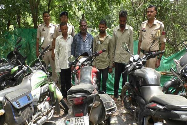 भटगांव पुलिस की बड़ी कार्रवाई: पशु तस्करी में लिप्त 4 आरोपी गिरफ्तार