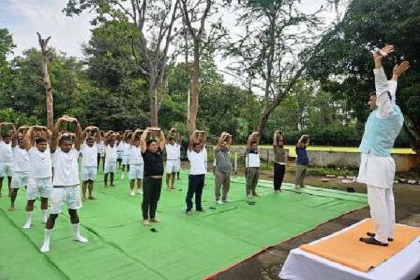 वन विभाग ने मनाया अंतर्राष्ट्रीय योग दिवस