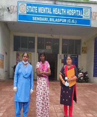 कारेसरा रोड में भटक रही अज्ञात विक्षिप्त महिला को सखी वन स्टॉप सेंटर ने किया रेस्क्यू