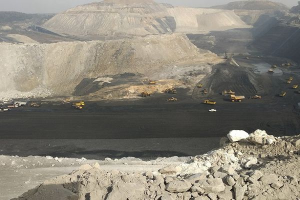  SECL खदान क्षेत्र में 152 फर्जी मकानों का खुलासा, मुआवजा वसूली के निर्देश