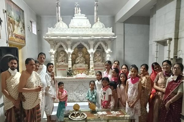 दादाबाड़ी में मनाई गई दादागुरुदेव जिनदत्त सूरीश्वर की 871 वीं पुण्यतिथि