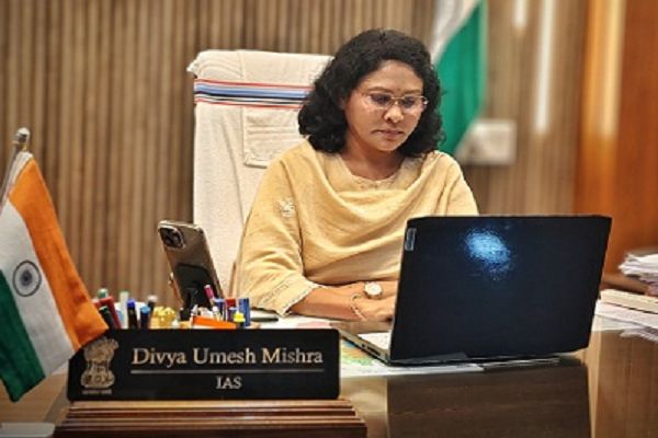 संयुक्त जिला कार्यालय में ई-ऑफिस प्रणाली का शुभारंभ