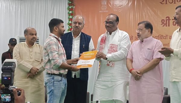 बिलासपुर, रायपुर एवं नागपुर में कुल 407 अभ्यर्थियों को नियुक्ति पत्र वितरित