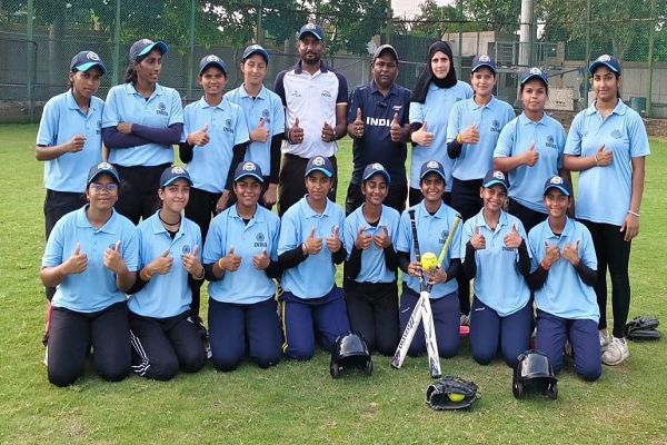 बीजापुर की चंद्रकला और पामगढ़ की शालू एशिया कप सॉफ्टबॉल चौंपियनशिप में