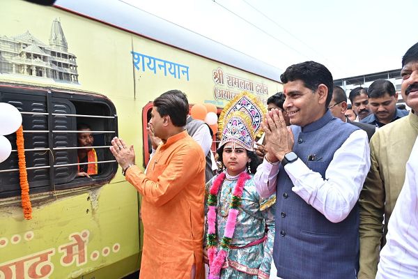 छत्तीसगढ़ की स्थापना के रजत जयंती वर्ष में एक और महत्वपूर्ण उपलब्धि &ldquo;रामलला दर्शन योजना&rdquo; का साकार होना