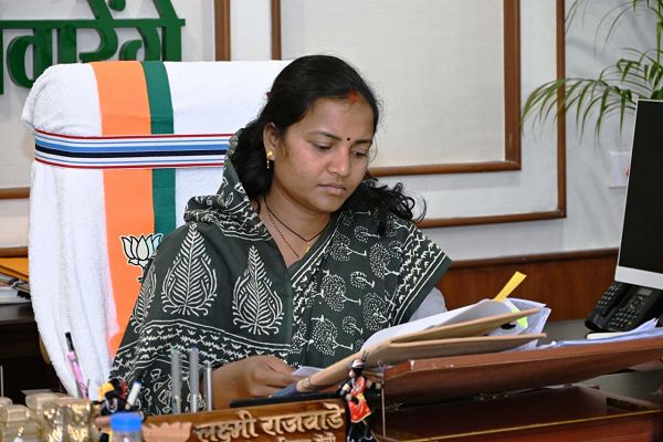 मंत्री श्रीमती लक्ष्मी राजवाड़े के प्रयास से सूरजपुर को मिली सड़कों की सौगात