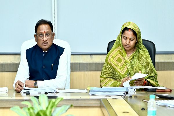 मुख्यमंत्री ने समाज कल्याण विभाग के कार्यों की समीक्षा की