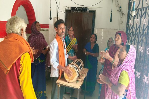  शिव मंदिर में एक दिवसीय हरिकीर्तन का हुआ समापन