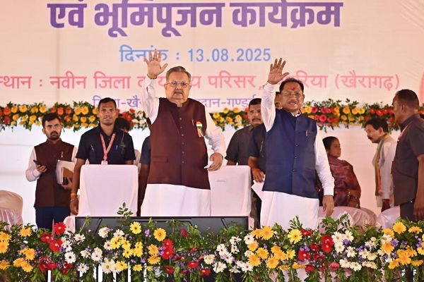 श्री विष्णुदेव साय का संकल्प &ndash;  खैरागढ़-छुईखदान-गंडई जिले में अधोसंरचना विकास को मिलेगी नई रफ्तार