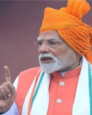 स्वतंत्रता दिवस पर प्रधानमंत्री नरेंद्र मोदी ने किया बस्तर में नए सबेरे का स्वागत &mdash; अब आतंक नहीं, खेलों से पहचान