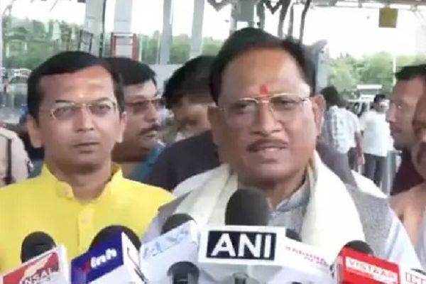 CM साय जापान और साउथ कोरिया के लिए हुए रवाना