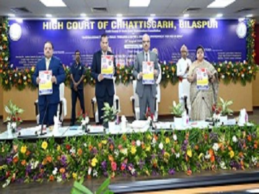 बालिका की सुरक्षा, सम्मान और सशक्तिकरण नैतिक और संवैधानिक कर्तव्य: मुख्य न्यायाधीश