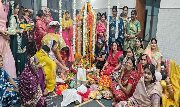 विश्वकर्मा समाज ने धूमधाम से मनाया हरितालिका तीज