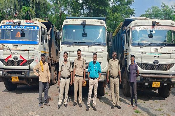  रेत, गिट्टी एवं मुरम के अवैध परिवहन पर खनिज विभाग की बड़ी कार्रवाई- 13 हाईवा जब्त