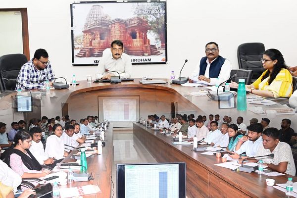  कबीरधाम जिले में 48 नर्सरी बनेंगी आजीविका का आधार