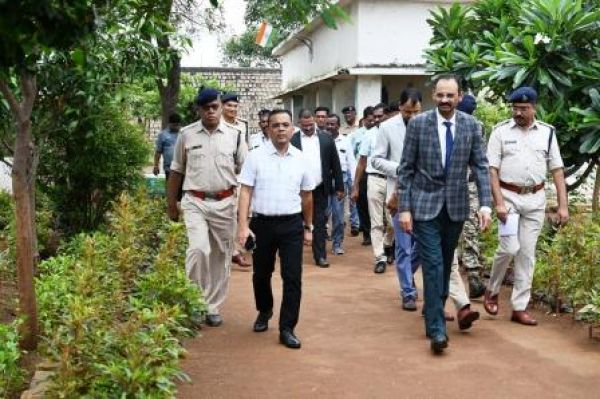  प्रधान जिला न्यायाधीश, कलेक्टर व पुलिस अधीक्षक ने किया जिला जेल का निरीक्षण