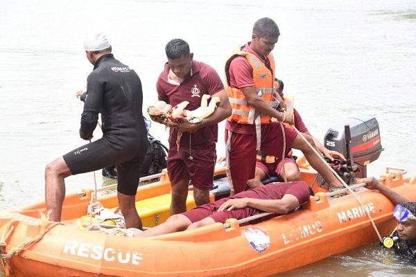 शिवनाथ नदी में बाढ़ बचाव मॉकड्रिल का आयोजन