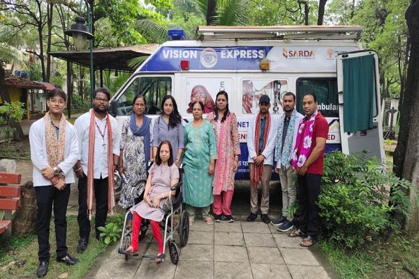 शकुन्तला फाउंडेशन द्वारा निःशुल्क नेत्र जांच शिविर आयोजित