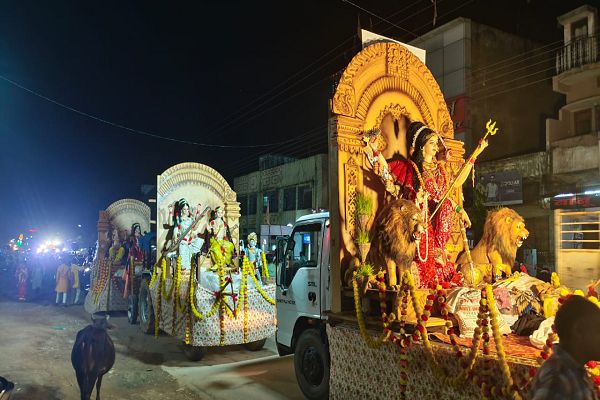  धूमधाम से किया गया माता रानी का हुआ विसर्जन