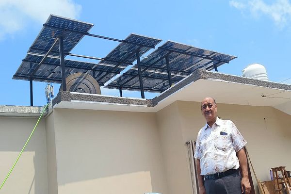  दिलीप कुमार और सुनीत लाल का बिजली बिल पूरी तरह से शून्य