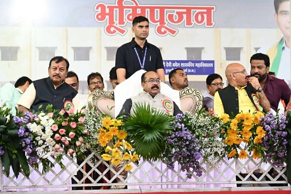  उप मुख्यमंत्री श्री अरुण साव द्वारा कुम्हारी को 16 करोड़ के विकास कार्यों की सौगातें