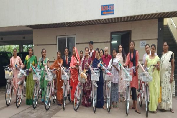 सरदार पटेल जयंती पर सुधा सोसाइटी ने दिया एकता और महिला सशक्तिकरण का संदेश