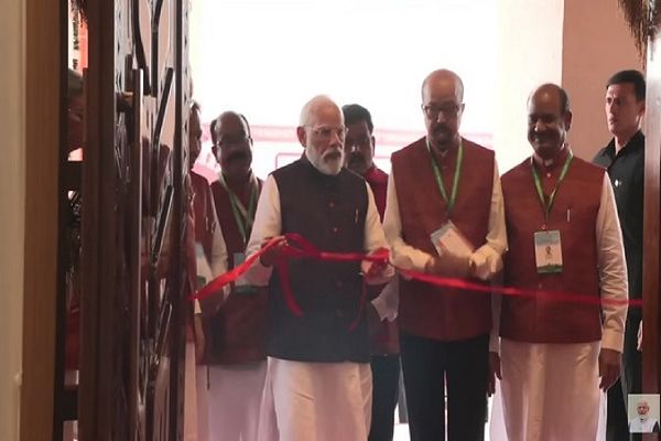 पीएम मोदी ने किया नवीन विधानसभा भवन का उद्घाटन