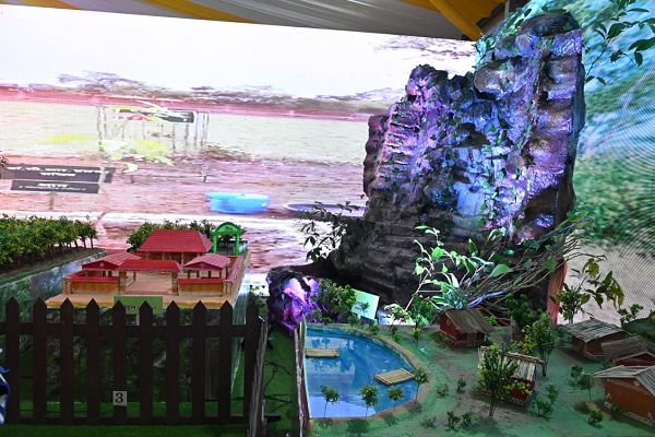 छत्तीसगढ़ राज्य स्थापना दिवस के रजत जयंती वर्ष पर &ldquo;वन विभाग&rdquo; का आकर्षक स्टाल केंद्र बना आकर्षण का केंद्र