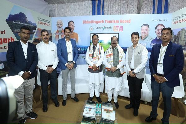 छत्तीसगढ़िया स्वाद से महक उठा केवड़िया : एकता नगर में छत्तीसगढ़ के पर्यटन एवं संस्कृति की गूंज