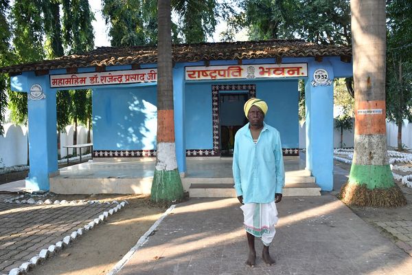 पंडो समाज के बसंत को 73 साल बाद फिर राष्ट्रपति से मिलने की आस