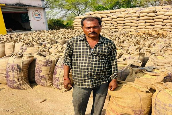 ऑनलाइन टोकन व्यवस्था से खत्म हुई भीड़, समय पर तौल और भुगतान से किसानों का सरकार पर बढ़ा भरोसा