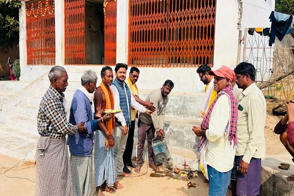 बहेराबुड़ा में श्रीराम&ndash;जानकी मंदिर परिसर में टीना शेड निर्माण का भूमि पूजन, ग्रामवासियों ने जताई प्रसन्नता