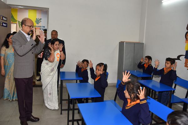 दिव्यांगजनों के लिए संवेदनशील बने समाज-श्री डेका