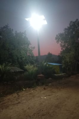सौर ऊर्जा से रोशन हुए नियद नेल्ला नार के ग्राम