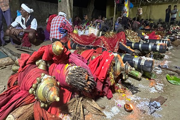 आलेख : अखरा विकास : जनजातीय संस्कृति और परंपराओं का संरक्षण