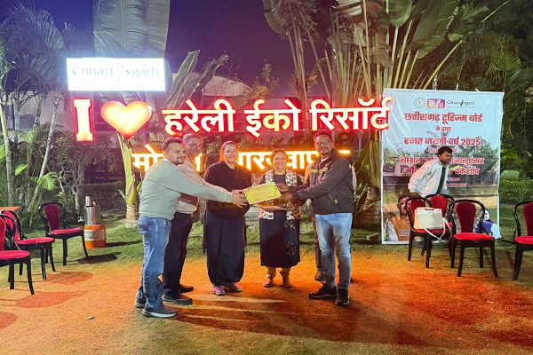 छत्तीसगढ़ रजत जयंती: बारनवापारा में इंफ्लुएंसर्स का शानदार जमावड़ा