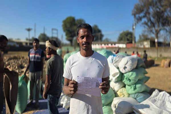  रायपुर : डिजिटल टोकन व्यवस्था से धान विक्रय हुआ आसान, किसानों को मिल रहा व्यापक लाभ  