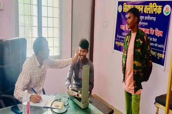 5 वर्षों के बाद पुनः प्रारंभ हुआ आयुष केंद्र