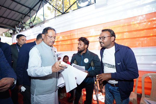 मुख्यमंत्री ने कहा- सरकार दे रही खेलों को बढ़ावा, छत्तीसगढ़ का नाम करें रोशन