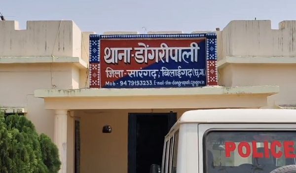 ग्राम झाल में तीन लोगों की हत्या से सनसनी, भतीजा ही निकला आरोपी