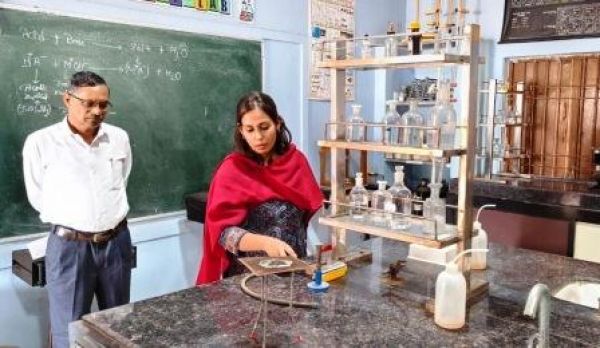 जिले मे शिक्षा अधोसंरचना को मिल रही नई रफ्तार, कलेक्टर का सख्त रुख, गुणवत्ता और समय-सीमा पर विशेष जोर