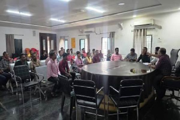 जिले में मच्छर रोधी कीटनाशक छिड़काव प्रशिक्षण, दो चरणों में कराया जाएगा छिड़काव