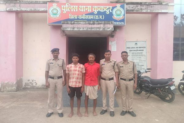  ***हत्या को फांसी का रूप देने वाले ससुर-दामाद गिरफ्तार**