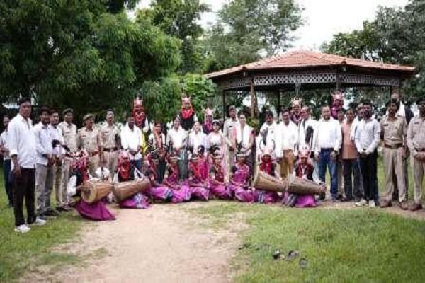 टाटामारी में हरेली पर्व पर सजा फूड फेस्टिवल, कायाकिंग और म्यूजियम का शुभारंभ