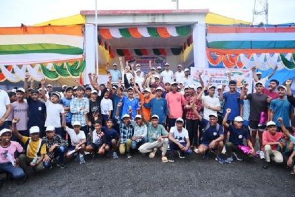 बारिश के बीच जोश और उत्साह के साथ सम्पन्न हुई जिला स्तरीय स्वतंत्रता दौड़