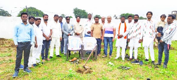 थाना धरसीवां परिसर में डॉ. बाबासाहेब अंबेडकर की प्रतिमा स्थापना भूमि पूजन संपन्न