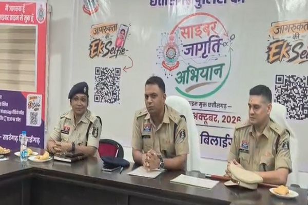 साइबर ठगी पर सारंगढ़-बिलाईगढ़ पुलिस का शिकंजा, 7 थीम पर जागरूकता अभियान