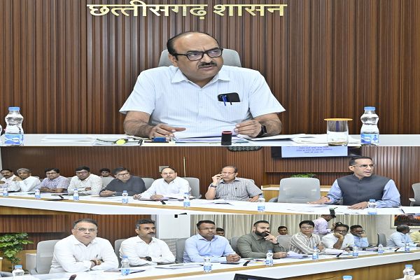 परियोजना निर्माण एवं क्रियान्वयन समिति की बैठक सम्पन्न